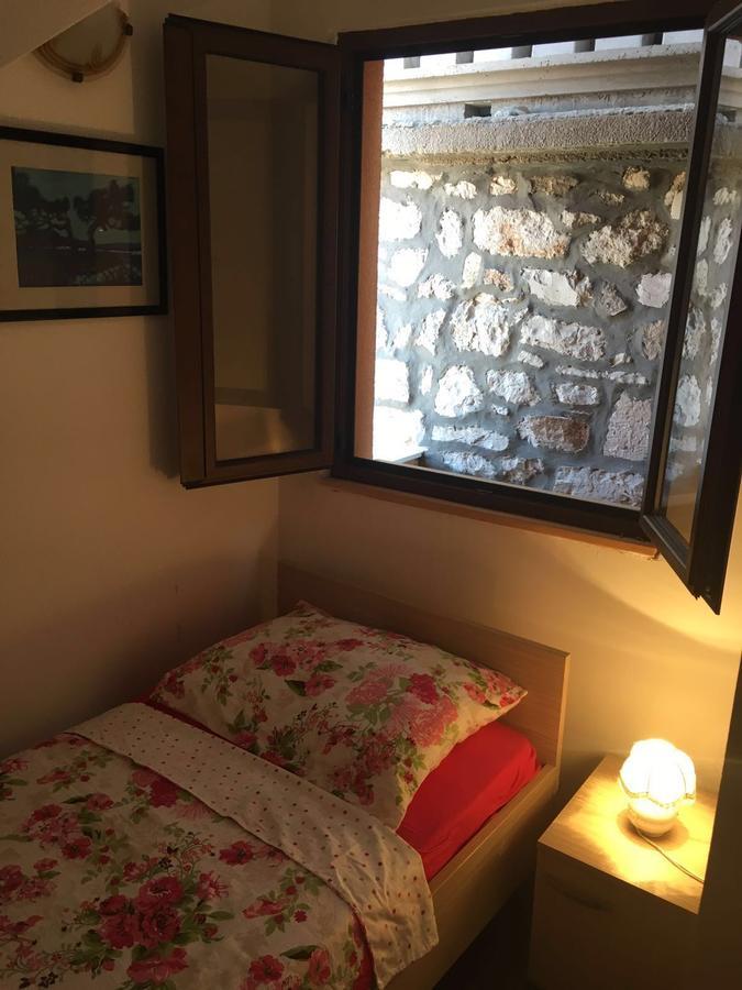 Apartman Toni Tribalj Eksteriør billede